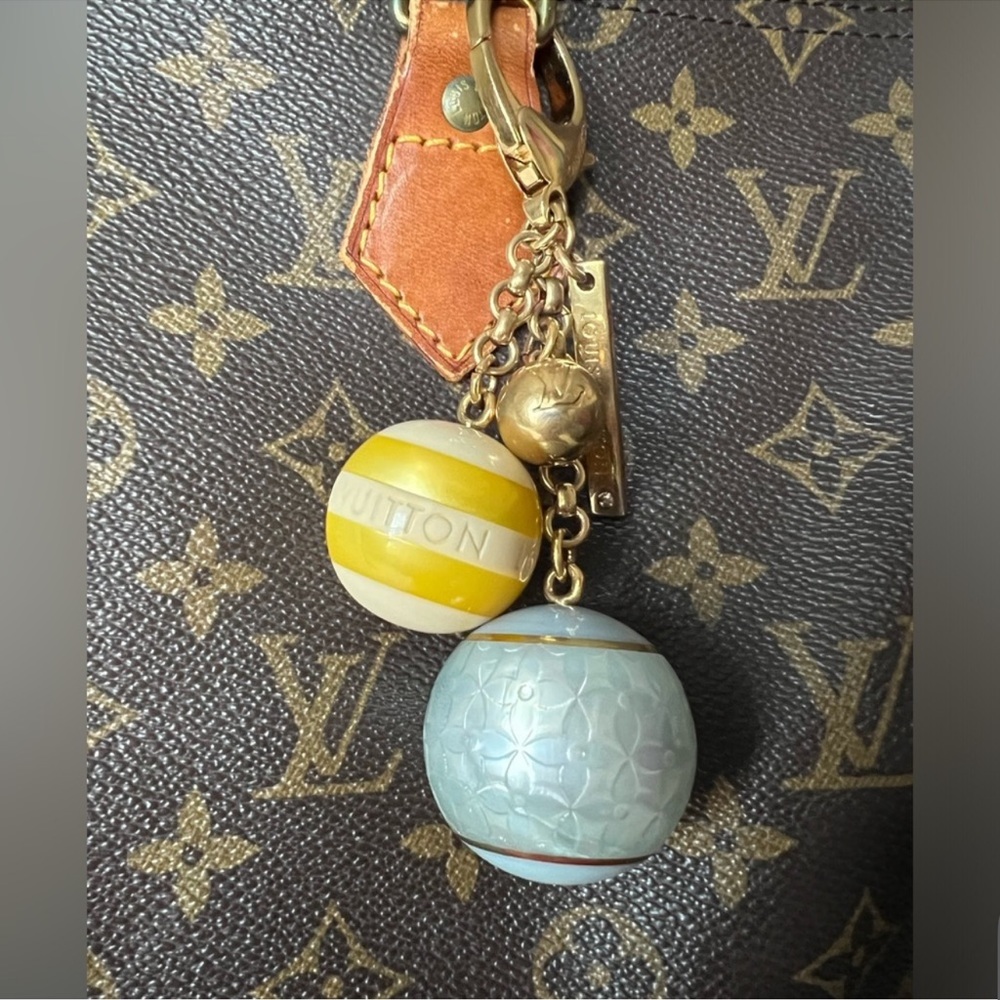Louis Vuitton Bijoux Sac Mini Lin Croisette
Keyring/Bag Charm-EUC - Picture 8 of 12